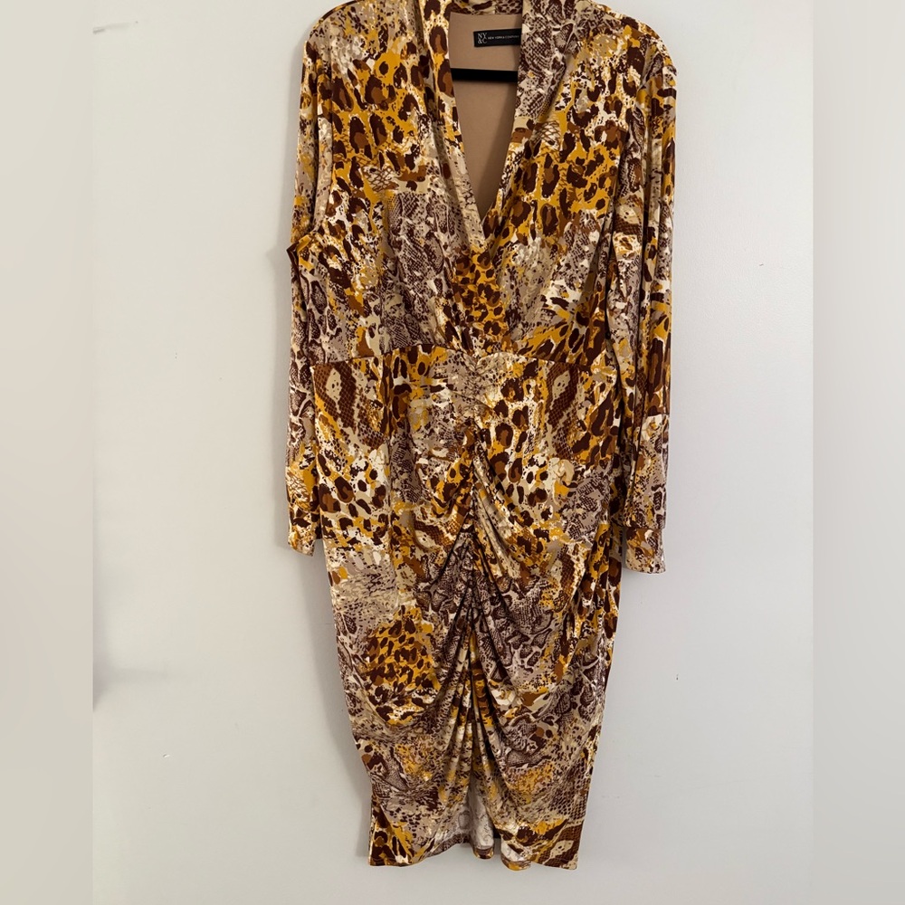 New York & Company Animal Print Long Sleeve Dress
